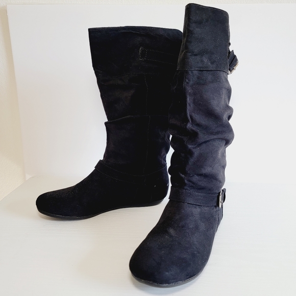 Report Footwear Flat Black Suede Mid-Calf Boot with buckle detail - Picture 4 of 11